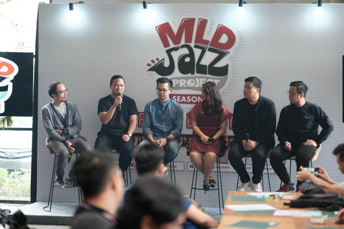 Album Perdana Dengan Karya Sendiri